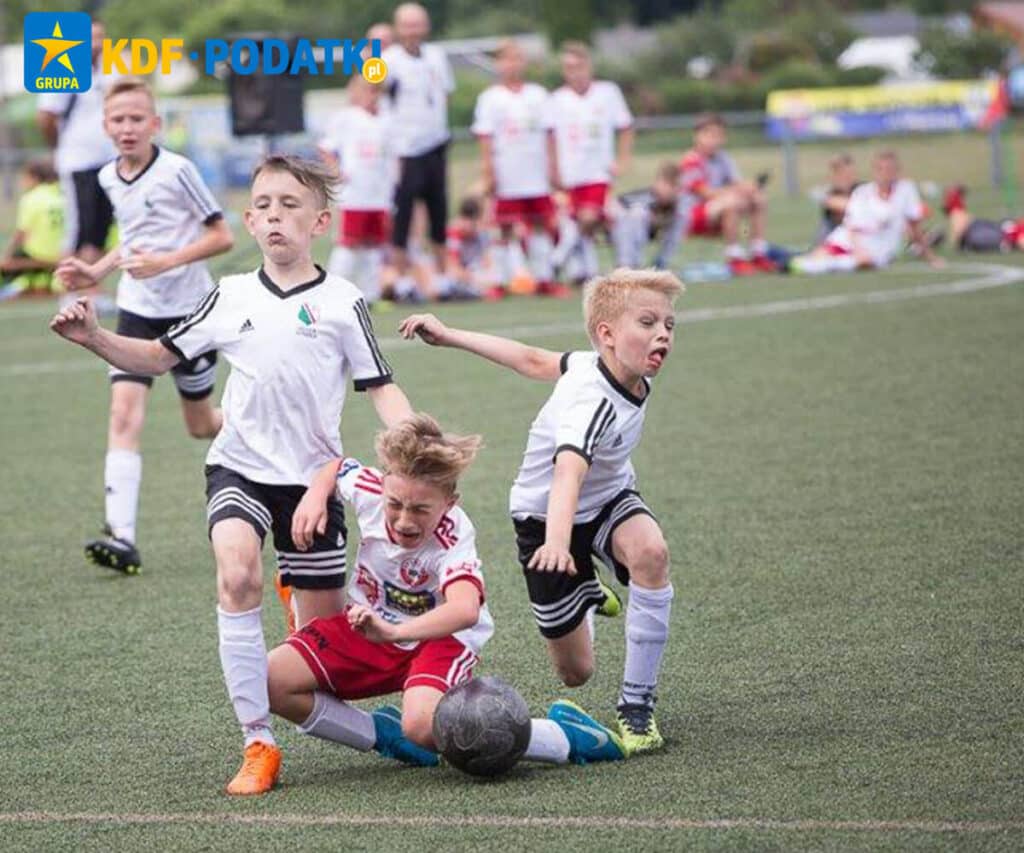 Emocjonująca rywalizacja drużyn podczas Ogólnopolskiego Turnieju APN CUP 2018! Piłkarze zaprezentowali fantastyczne umiejętności i zaciętą walkę do końca. Gratulacje dla zwycięzców!