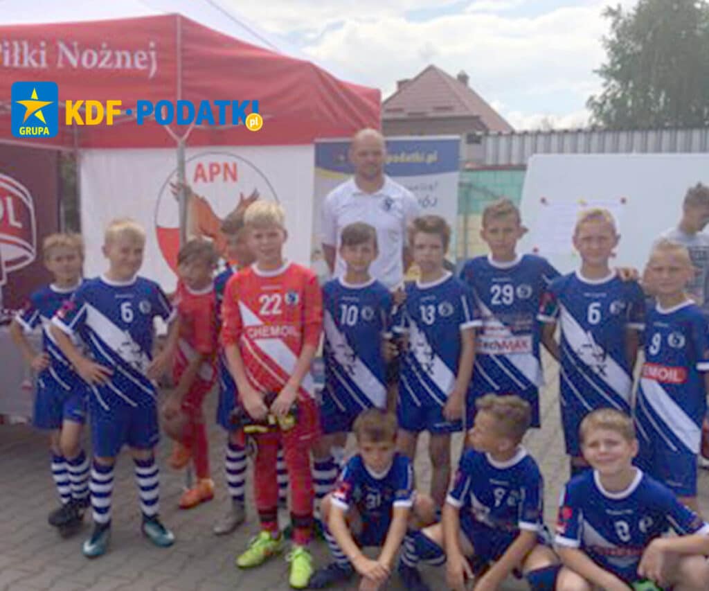 Emocjonująca piłkarska rywalizacja podczas Ogólnopolskiego Turnieju APN CUP 2018! Drużyny zaprezentowały pełne zaangażowanie i walczyły ambitnie do końca. Gratulacje dla zwycięzców!