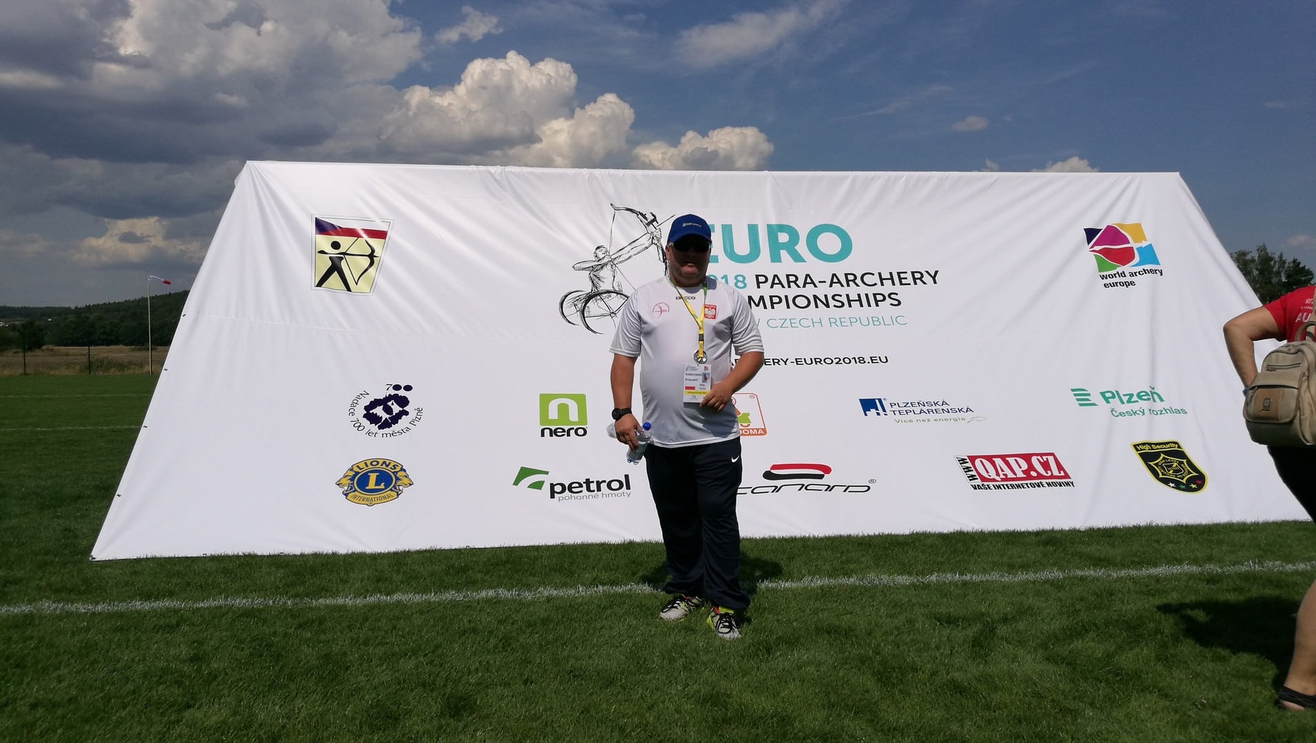 Podczas indywidualnych zmagań na Mistrzostwach Europy w Łucznictwie, Krzysztof Kornatowski z Polski uplasował się na 9. miejscu. Doceniamy ten wynik i życzymy kolejnych sukcesów naszemu utalentowanemu rodakowi!